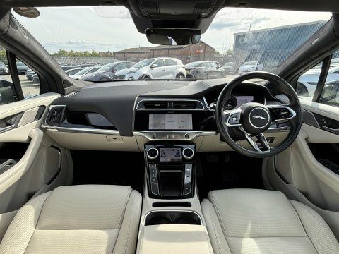 Jaguar I-Pace 294Kw Ev400 Se 90Kwh 11Kw Charger White #19