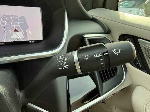 Jaguar I-Pace 294Kw Ev400 Se 90Kwh 11Kw Charger White #26