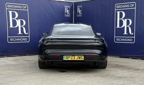 Porsche Taycan Performance Plus 93.4Kwh Black #5
