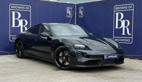 Porsche Taycan Performance Plus 93.4Kwh Black