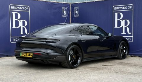 Porsche Taycan Performance Plus 93.4Kwh Black #4