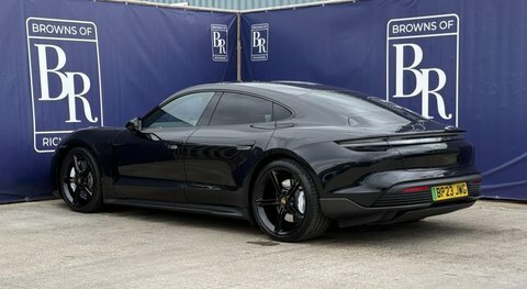 Porsche Taycan Performance Plus 93.4Kwh Black #6