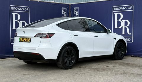 Tesla Model Y Dual Motor Long White #4