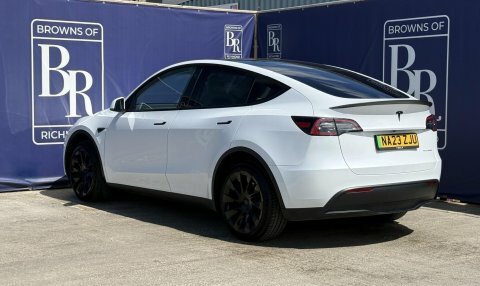 Tesla Model Y Dual Motor Long White #6