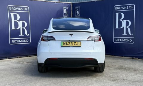 Tesla Model Y Dual Motor Long White #5
