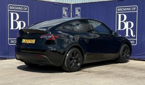 Tesla Model Y Suv 5dr Electric Black #4