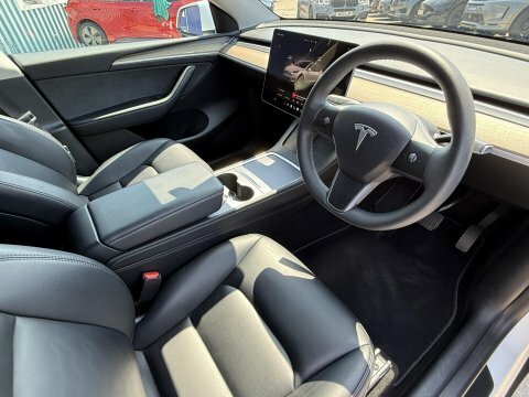 Tesla Model Y Dual Motor Long BT72YFL White #2