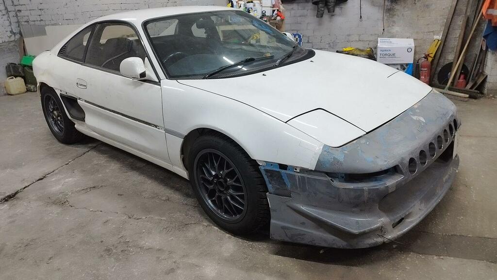 Toyota MR2 Turbo White #3