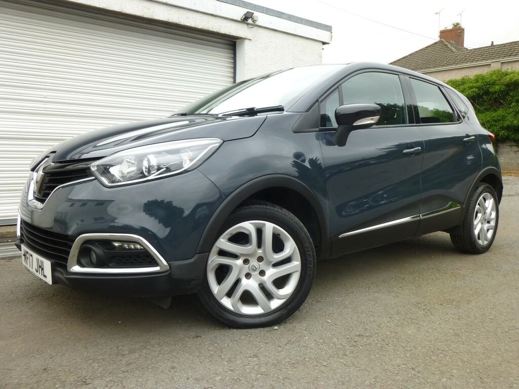 Renault Captur 0.9 Tce 90 Dynamiquenav Euro6 Ulez 35 R Tax Cross MF17JHL Blue