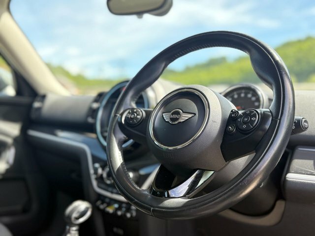 Mini Countryman 7.6Kwh Cooper Se Suv Grey #2