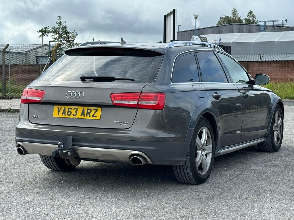 Audi A6 Allroad  Black #8