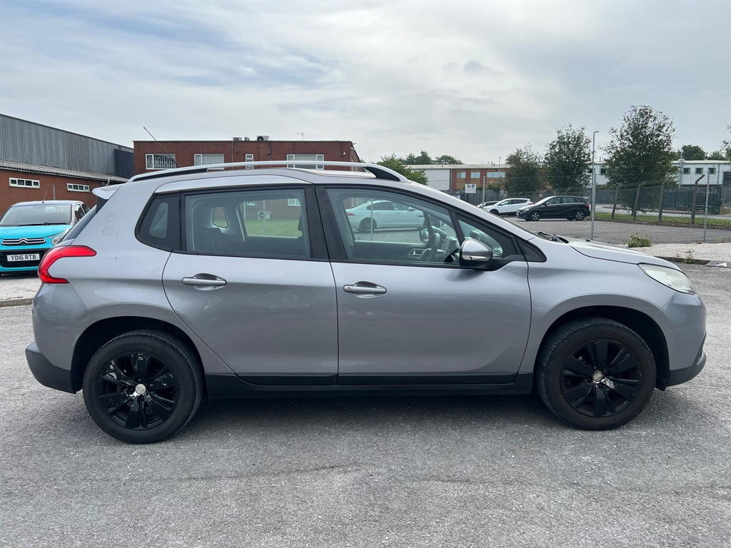 Peugeot 2008 Vti Active Suv White #6