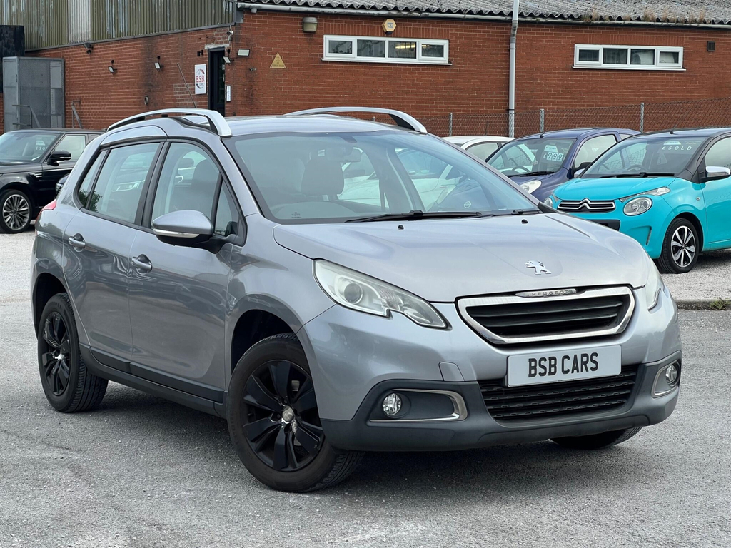 Peugeot 2008 Vti Active Suv White #1