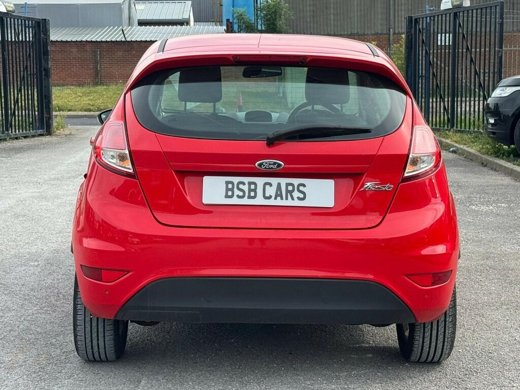 Ford Fiesta 1.25 Zetec Euro 6 Red #6