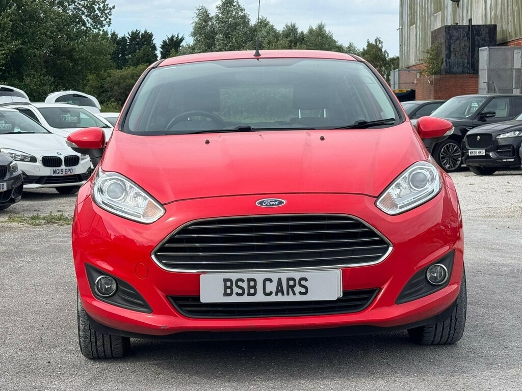 Ford Fiesta 1.25 Zetec Euro 6 Red #2