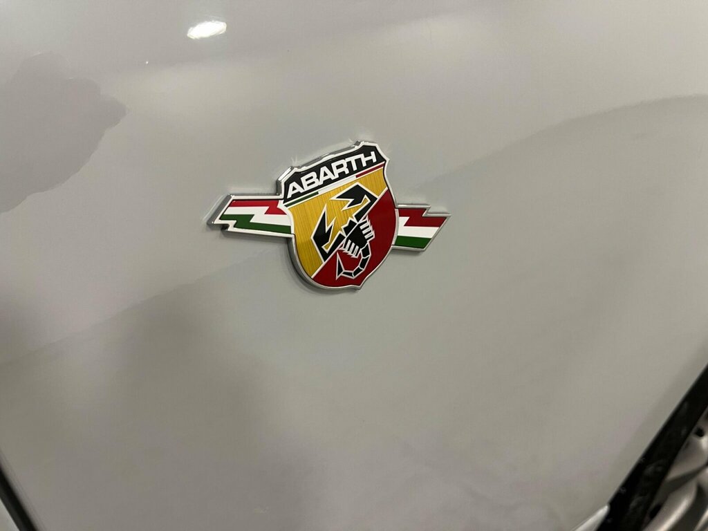Abarth 500 Hatchback White #58