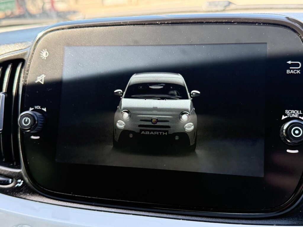 Abarth 500 Hatchback White #49