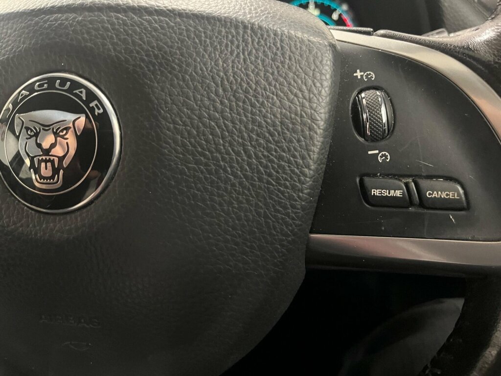 Jaguar XF Premium Luxury 2.2 D Black #15