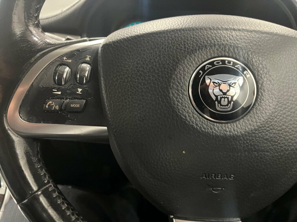 Jaguar XF Premium Luxury 2.2 D Black #16
