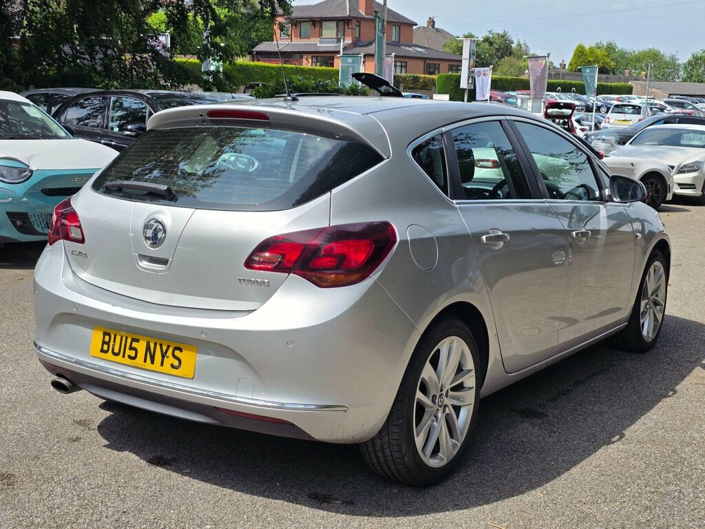 Vauxhall Astra Hatchback Silver #9