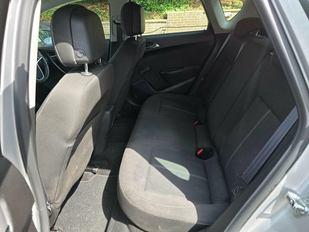 Vauxhall Astra Hatchback Silver #21