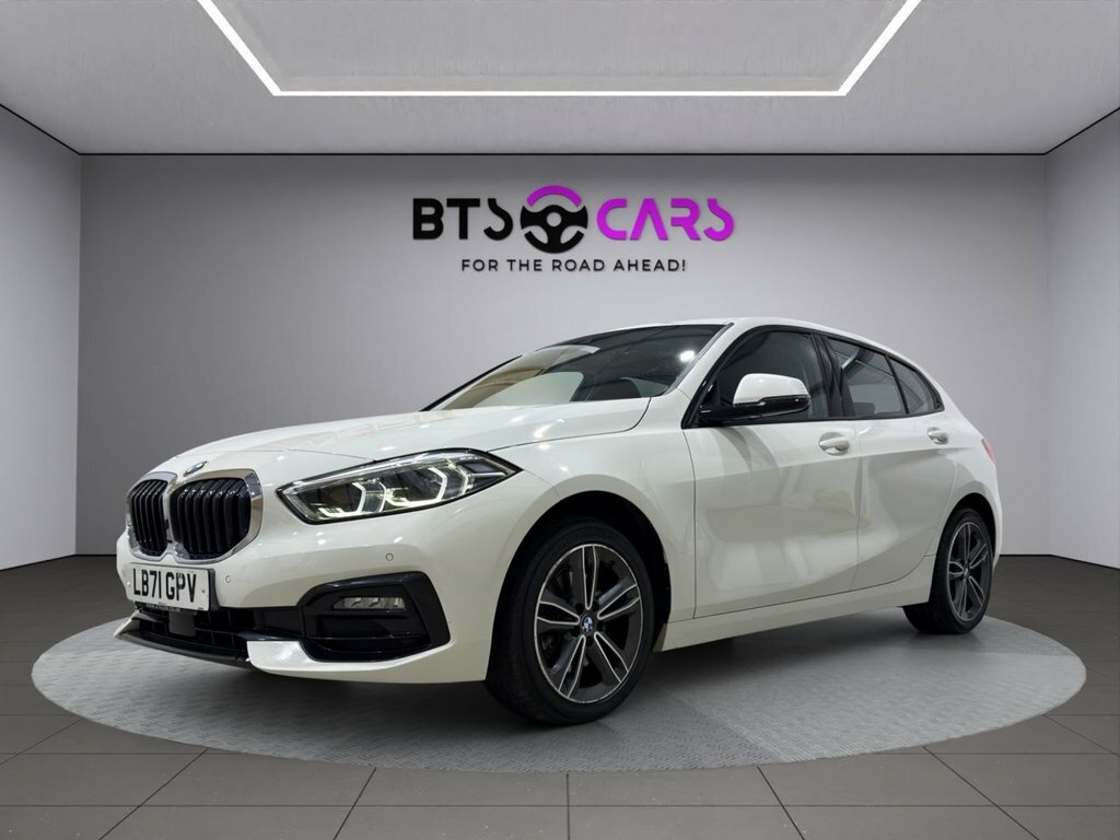 BMW 1 Series 1.5L Sport LB71GPV White