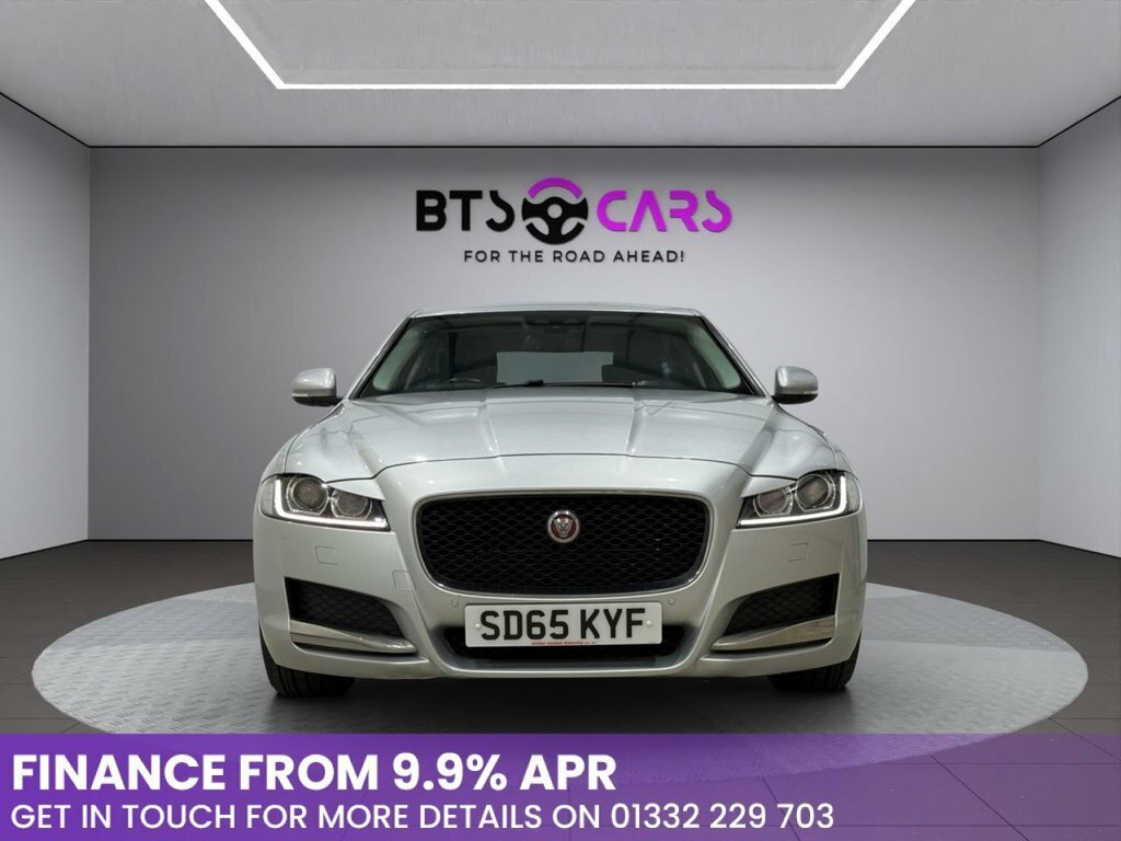 Jaguar XF 2L Prestige Silver #4