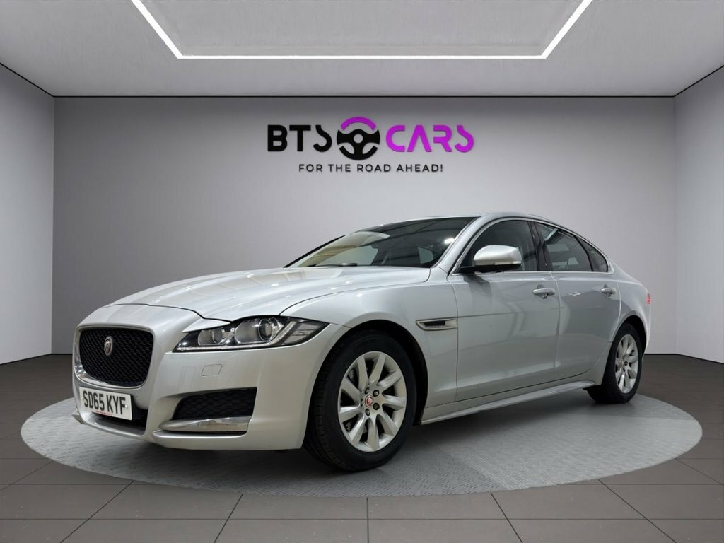 Jaguar XF 2L Prestige Silver