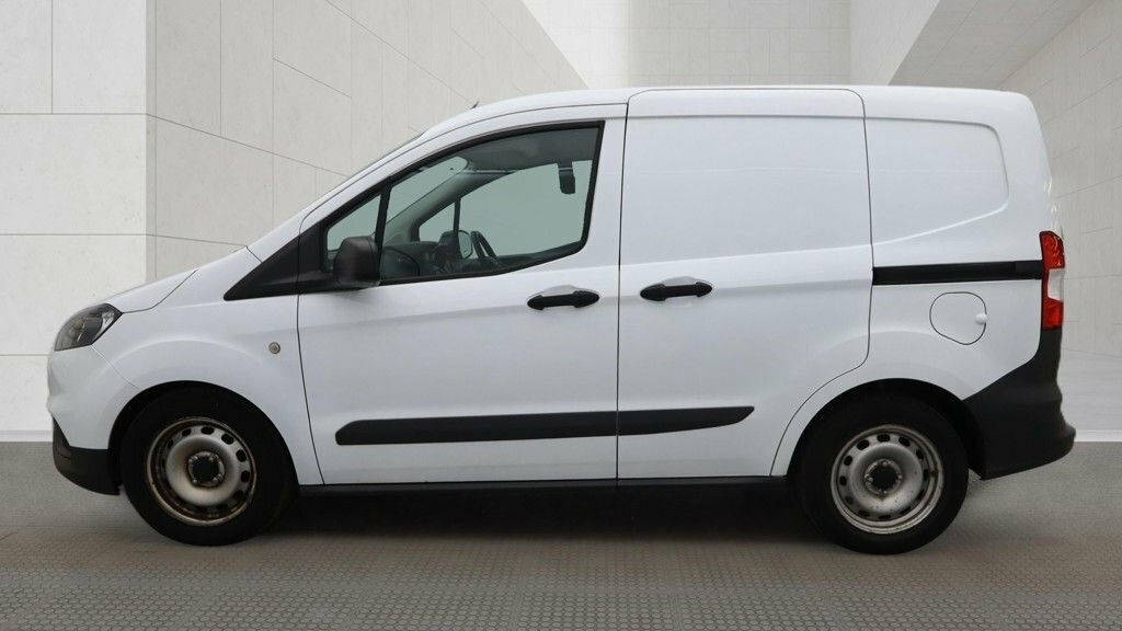 Ford Transit Courier 1L Leader White #5