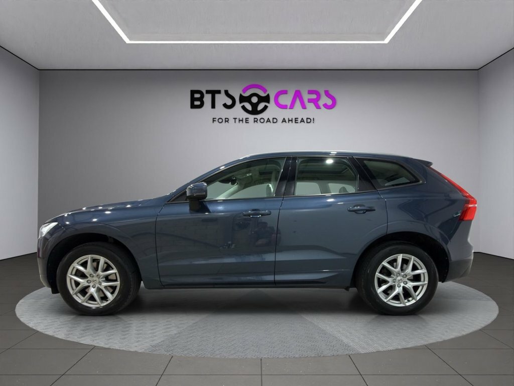 Volvo XC60 2L Momentum LB67GOE Blue #5