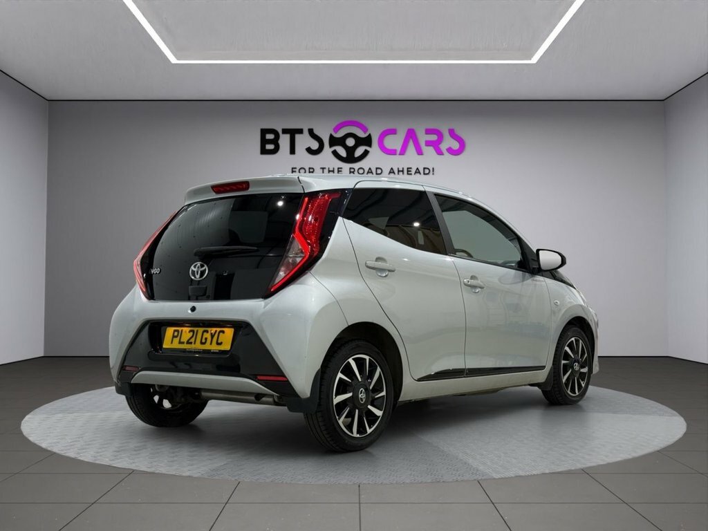 Toyota Aygo 1L X-trend Silver #3