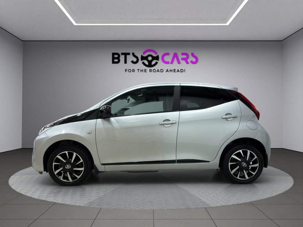 Toyota Aygo 1L X-trend Silver #5