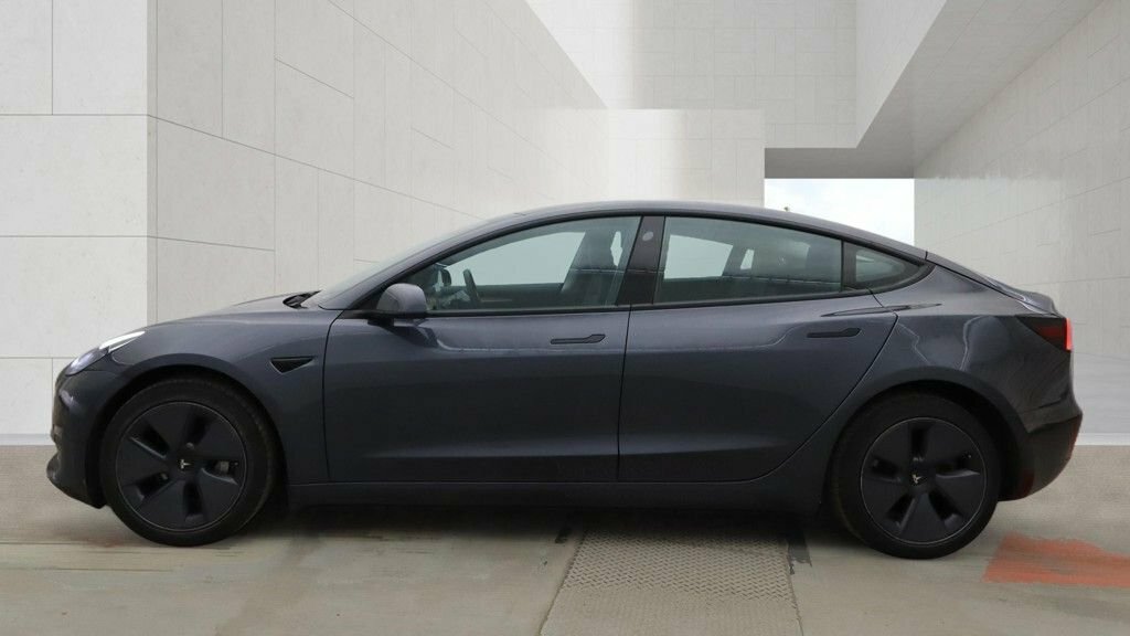 Tesla Model 3 Saloon Grey #6