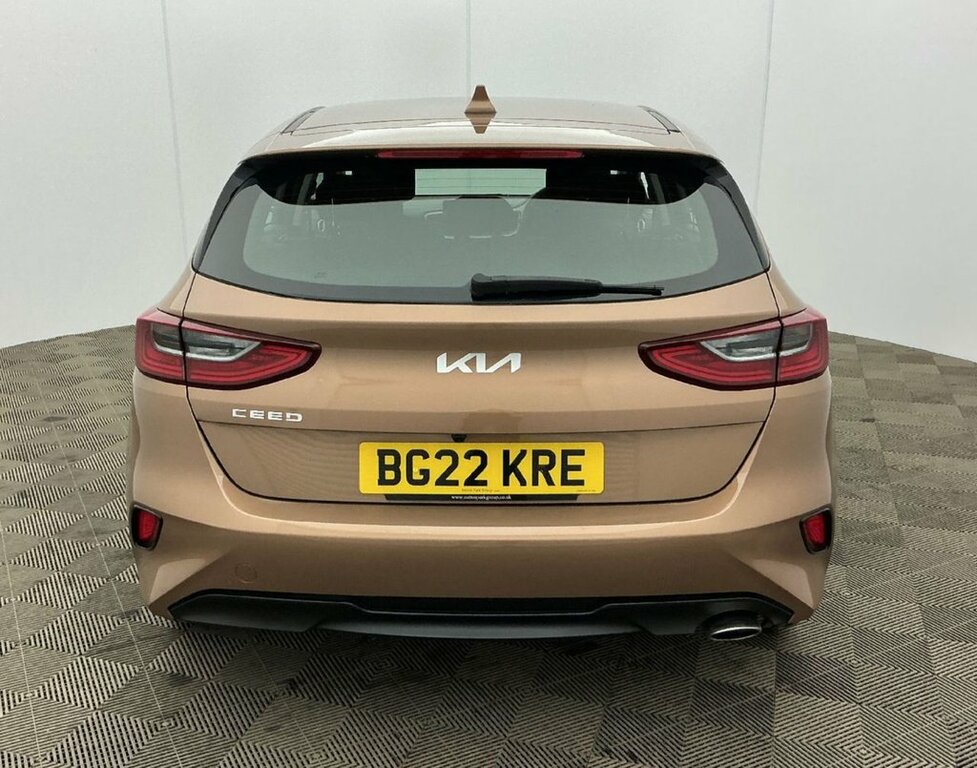 Kia Ceed 1L 2 Brown #5
