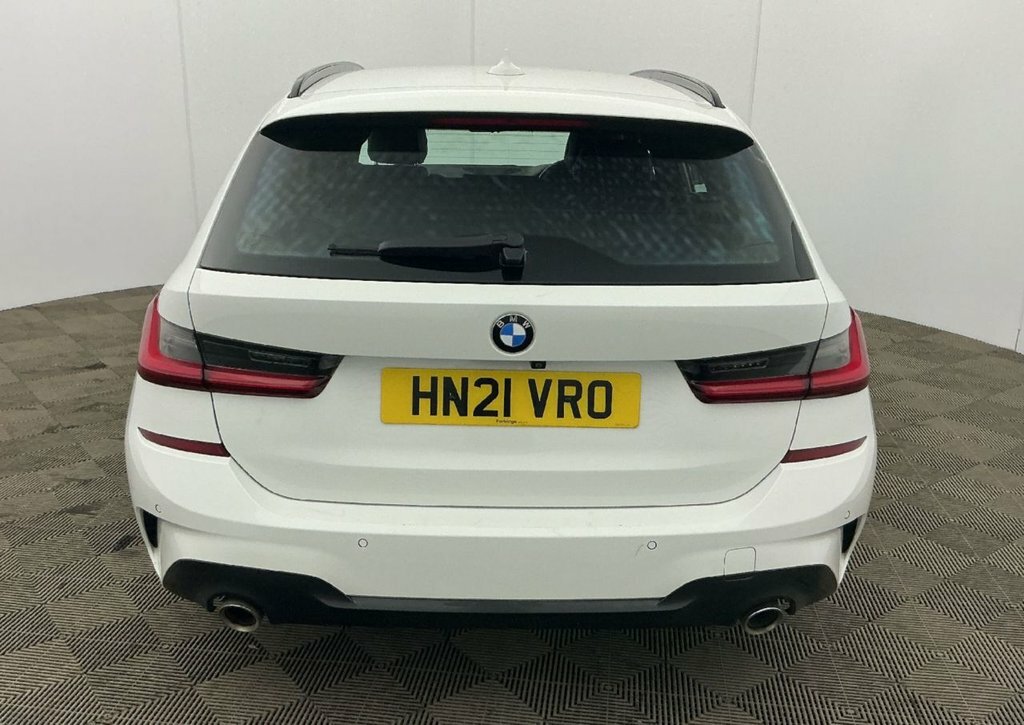 BMW 3 Series 2L M Sport White #5