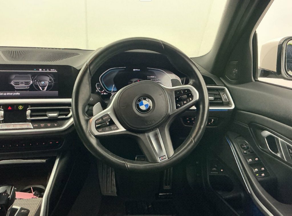 BMW 3 Series 2L M Sport White #2