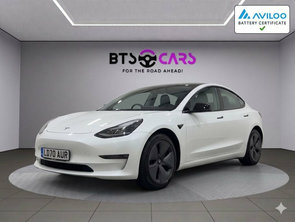 Tesla Model 3 Saloon White