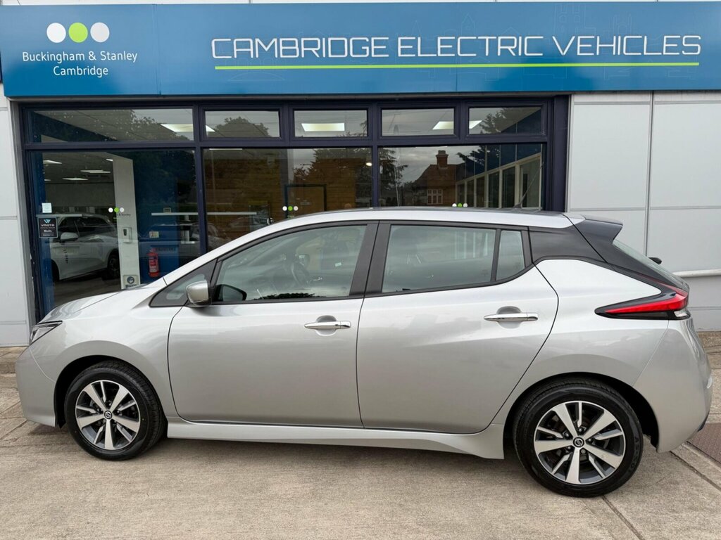 Nissan Leaf 40Kwh Acenta  #4