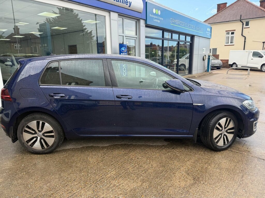 Volkswagen e-Golf 35.8Kwh E-golf Blue #5