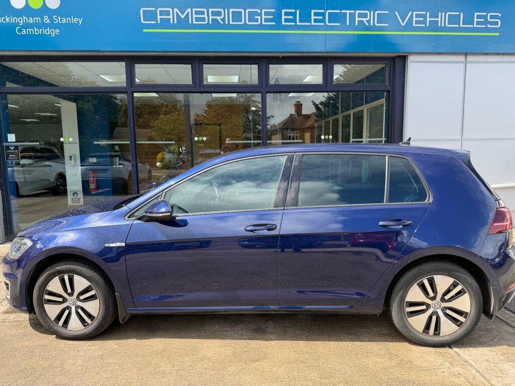 Volkswagen e-Golf 35.8Kwh E-golf Blue #3