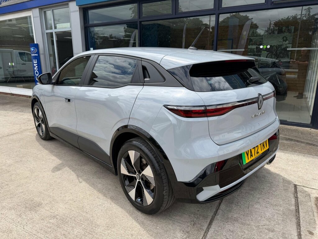 Renault Megane E-Tech 60Kwh Equilibre Optimum Charge Grey #3