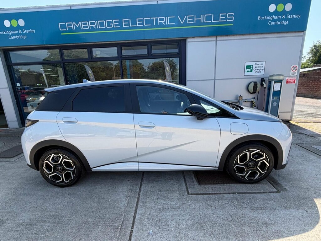 Byd Dolphin 60.48Kwh Design Silver #6