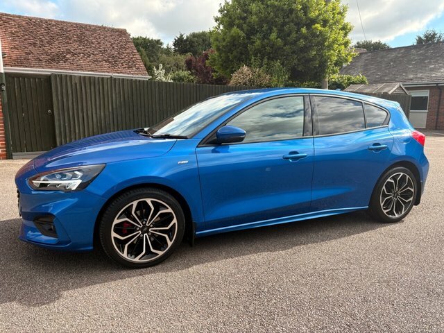 Ford Focus 2021 1.0T Ecoboost St-line X Hatchback Blue #4