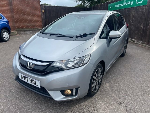 Honda Jazz 2017 1.3 I-vtec Ex Navi Hatchback Cvt E Silver #4