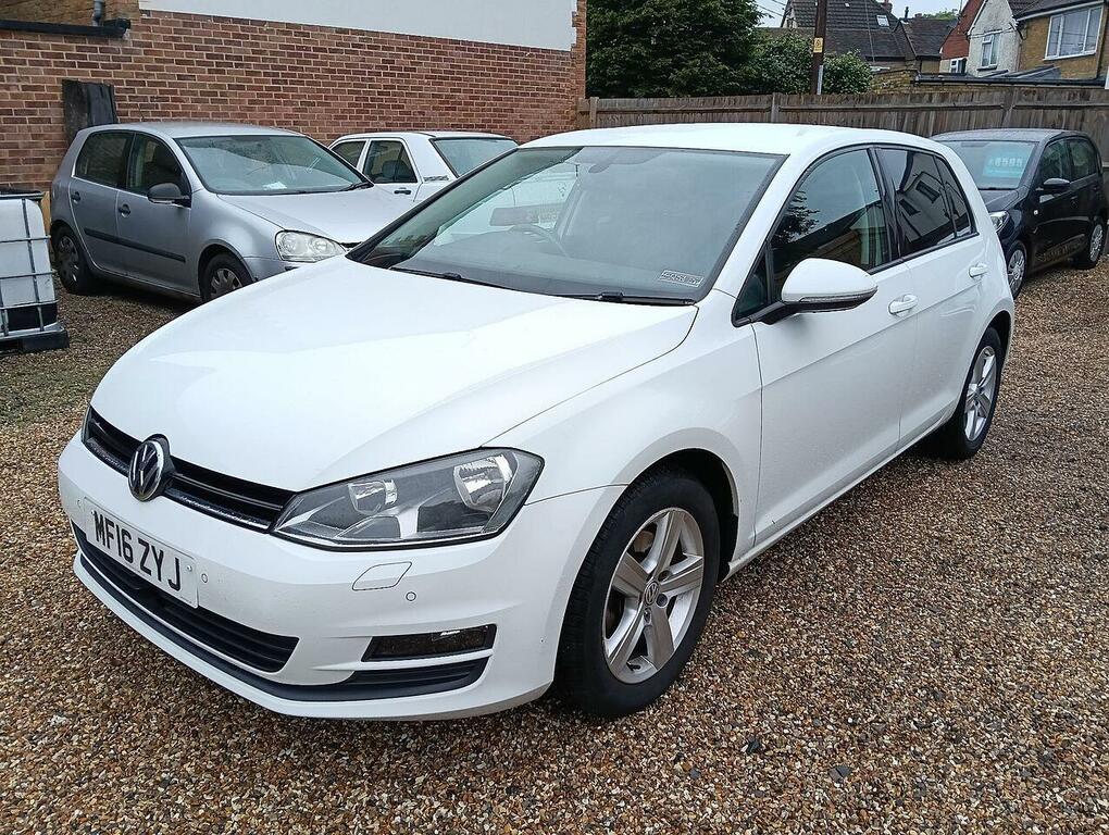 Volkswagen Golf 1.4 Tsi Bluemotion Tech Match Edition Hatchback MF16ZYJ White #6