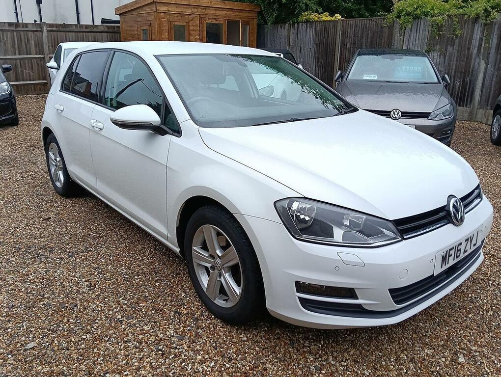 Volkswagen Golf 1.4 Tsi Bluemotion Tech Match Edition Hatchback MF16ZYJ White #3