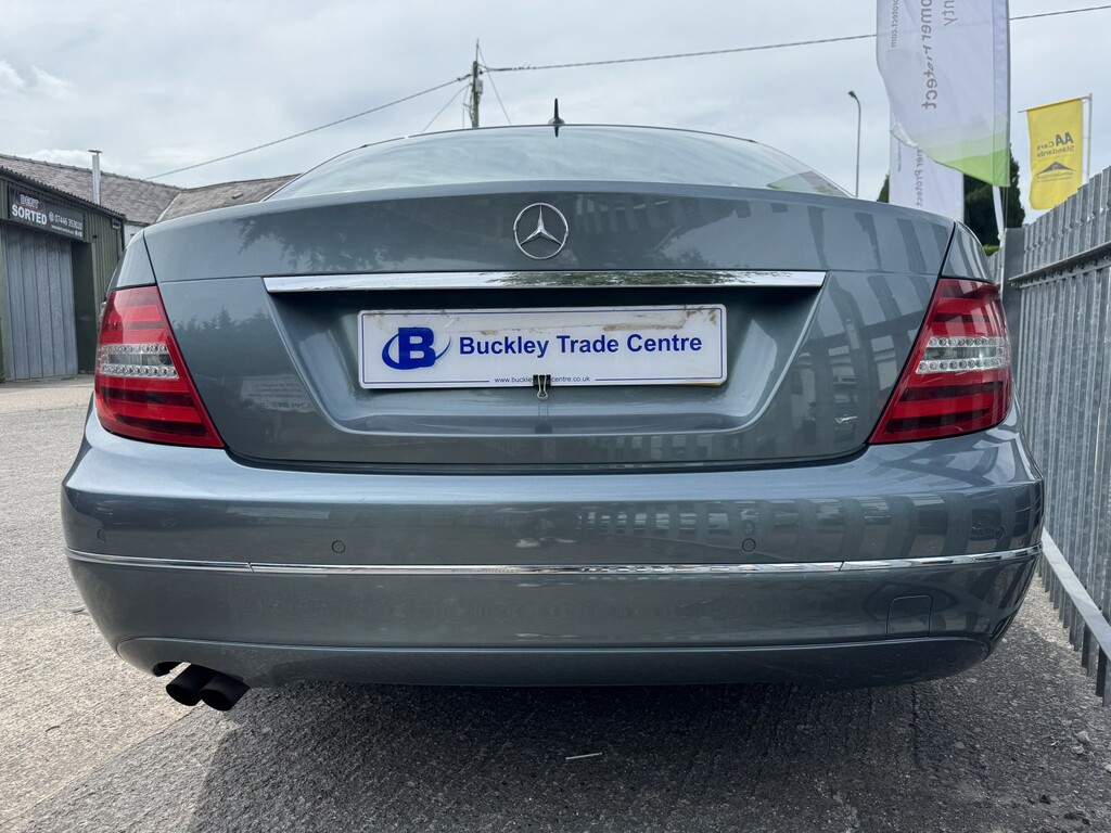 Mercedes-Benz C Class Saloon 1.8 C180 Blueefficiency Elegance 2011 Grey #4