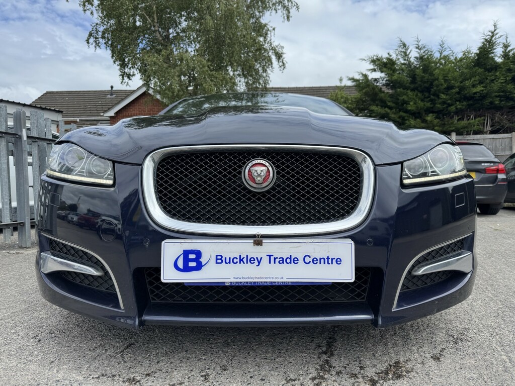 Jaguar XF Estate 2.2 D R-sport 201515 OY15WDL Blue #3