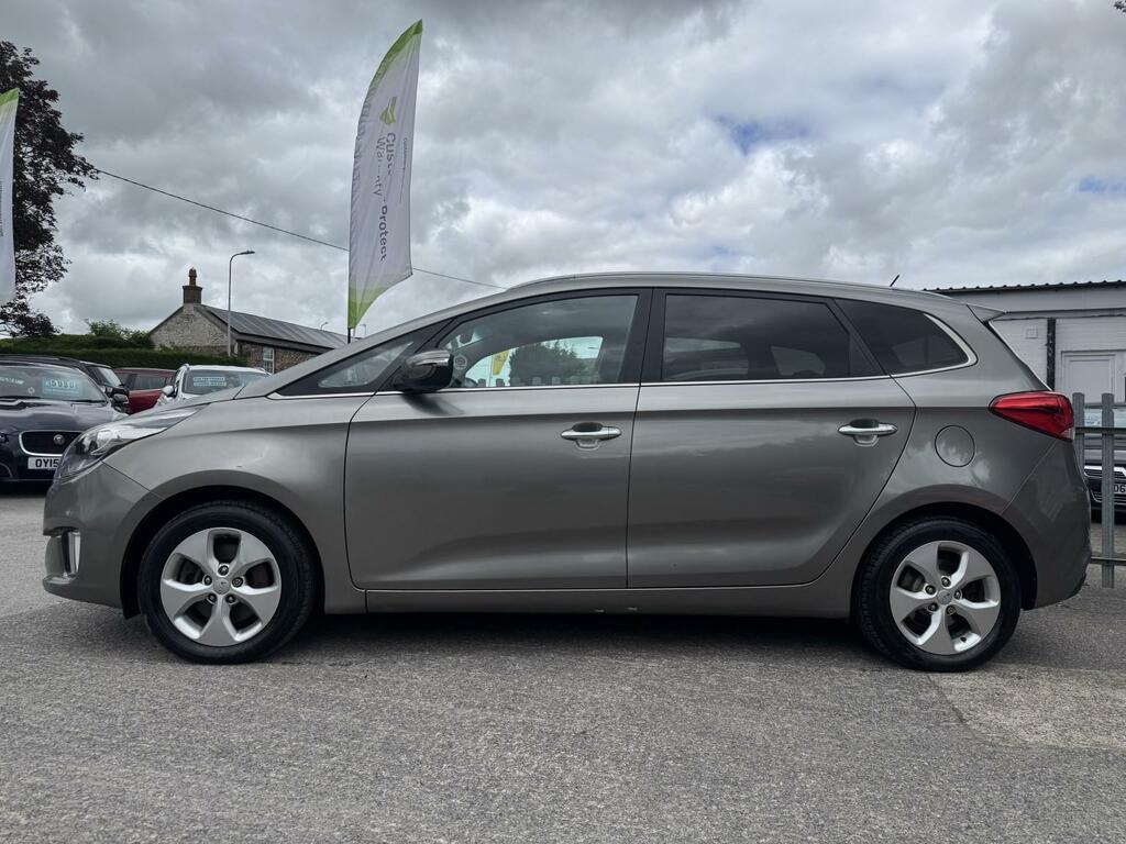 Kia Carens Mpv 1.7 Crdi Ecodynamics 2 2014 Silver #2