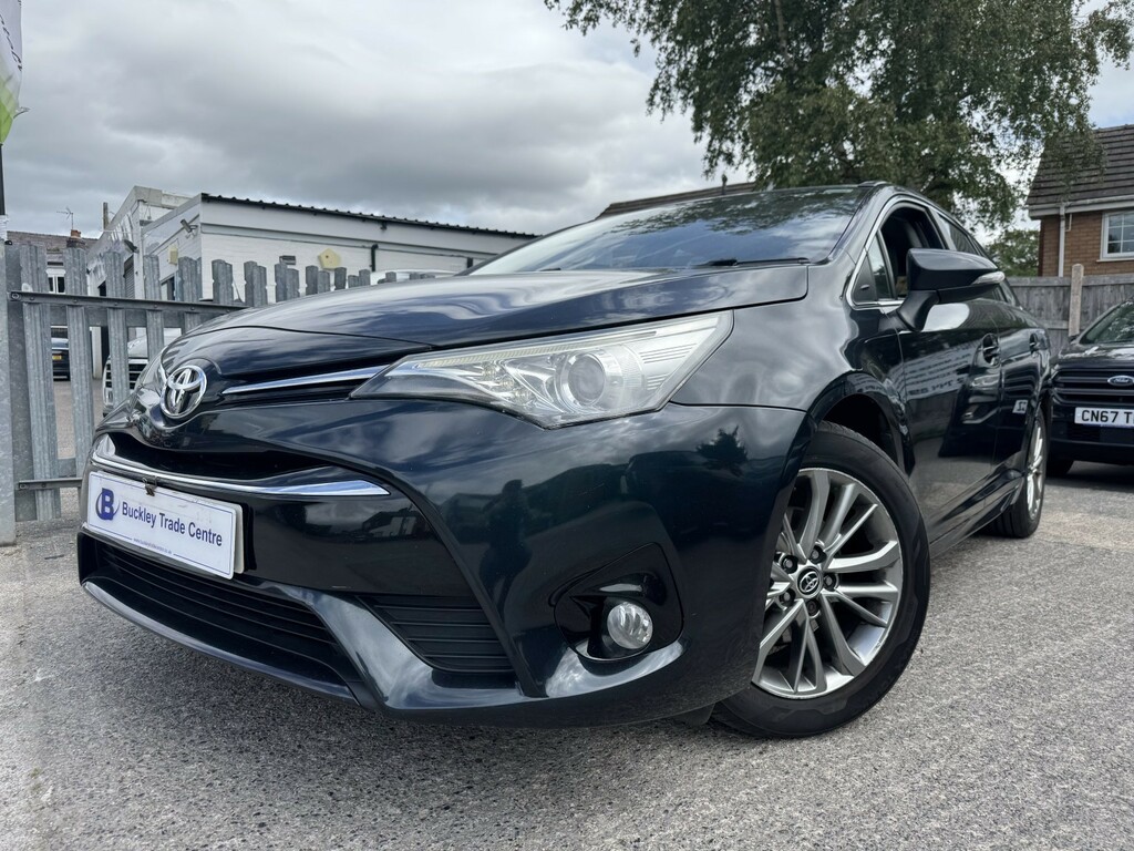 Toyota Avensis 1.6 D-4d Business Edition Grey